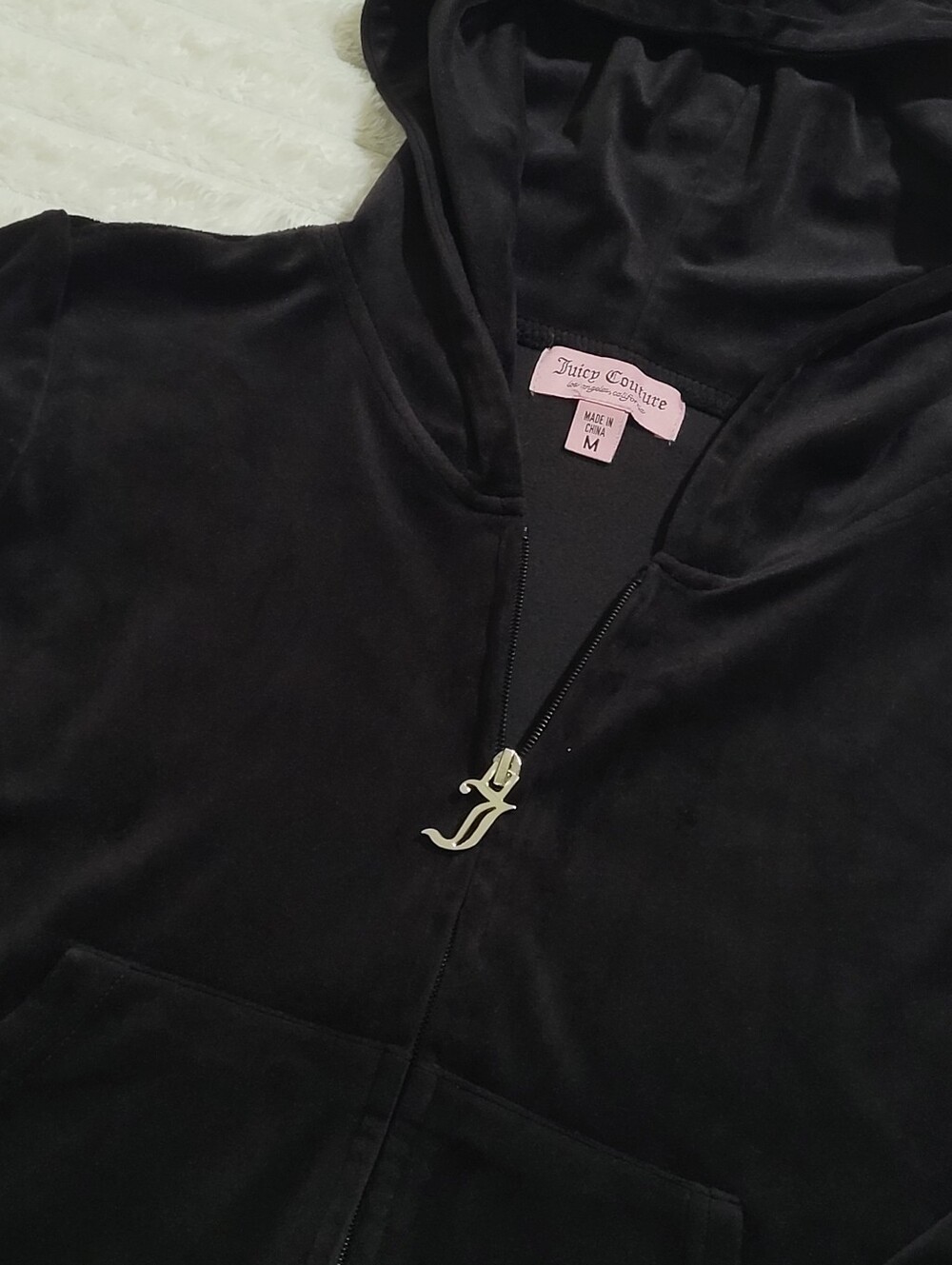 Juicy Couture zip up - Picture 3 of 4
